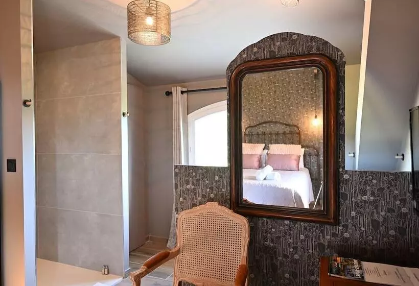 ペンション Sous Les Pins