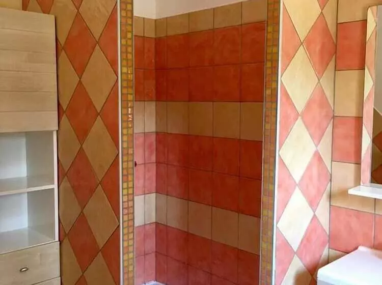 ペンション Sous Les Pins