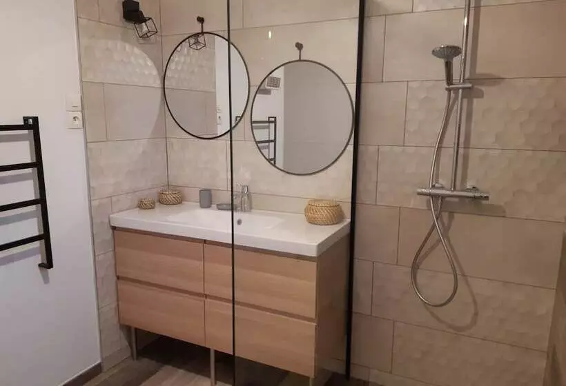 ペンション Sous Les Pins