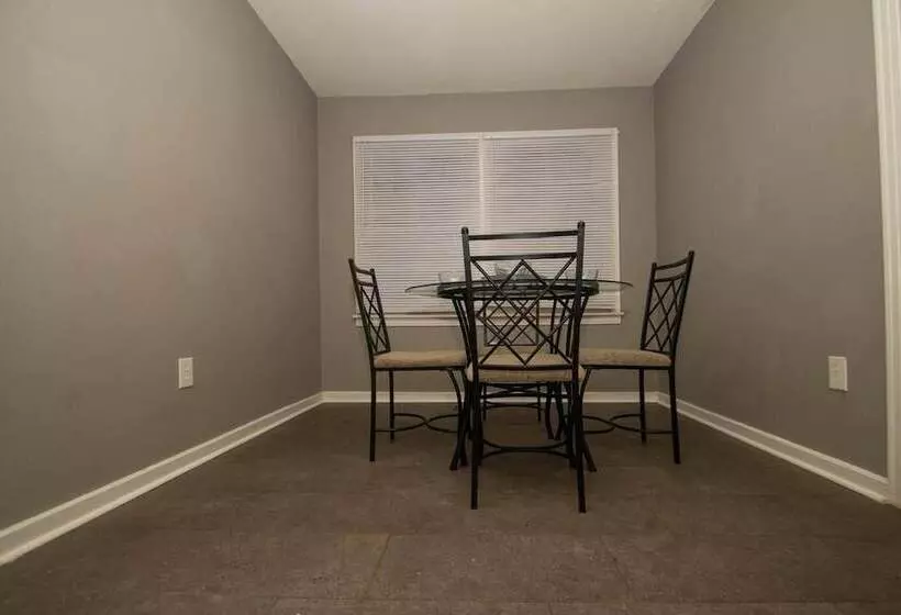 レジデンス Home Sweet Home Bungalow