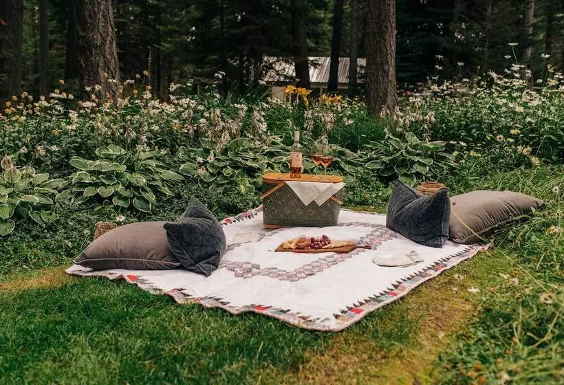 リゾートホテル Mountainside Lodging & Retreats