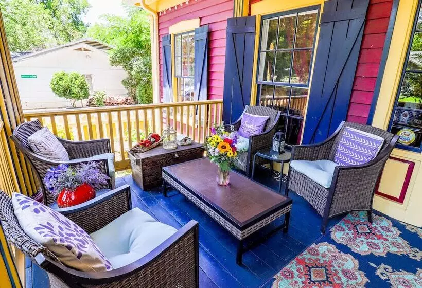 Aamiaismajoitus (B&B) The Steamboat Inn