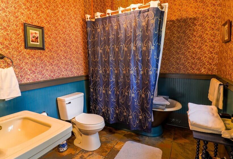 ベッドアンドブレックファースト The Steamboat Inn