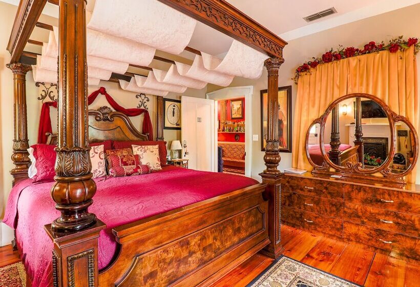 ベッドアンドブレックファースト The Steamboat Inn