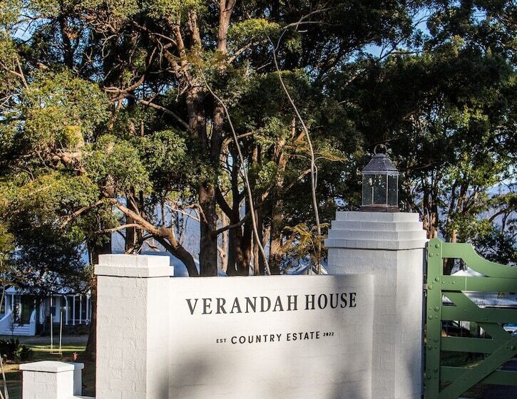 Bed and Breakfast Verandah House Country Estate