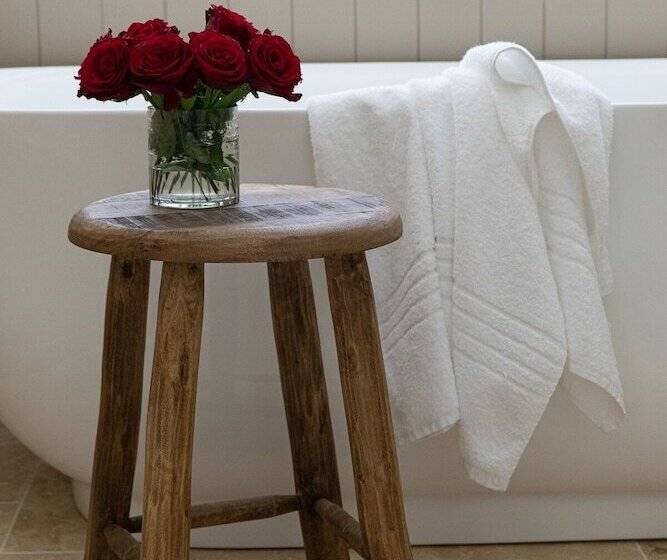 Bed and Breakfast Verandah House Country Estate