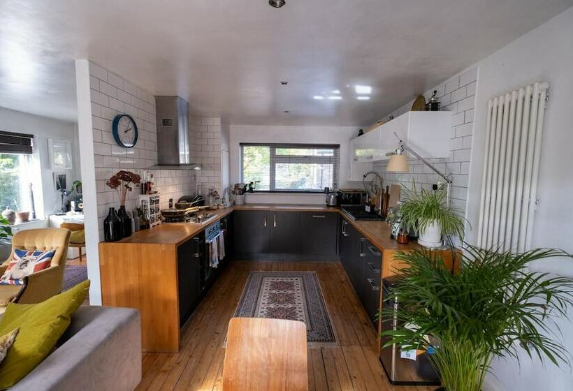 Fantastic 2bd House In The Heart Of Dulwich