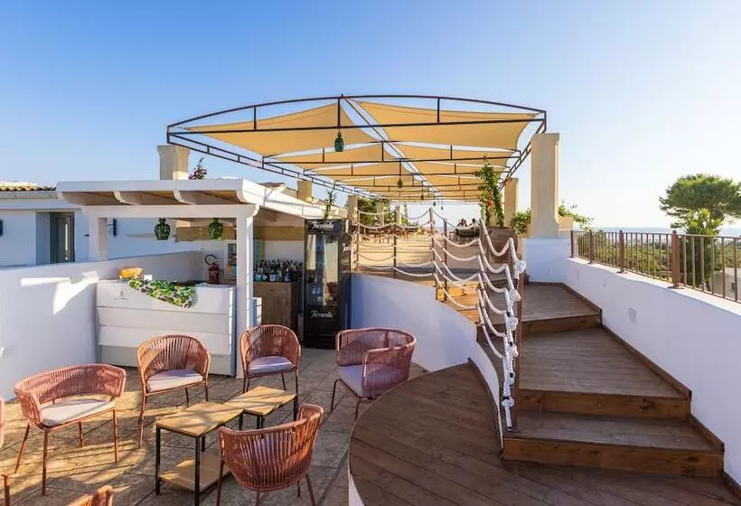 簡易ホテル Masseria Baroni Di Montesardo