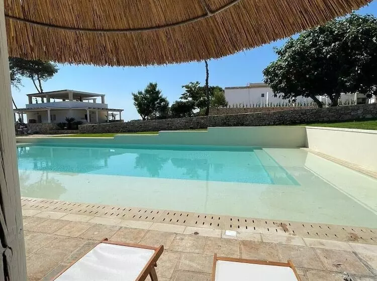 簡易ホテル Masseria Baroni Di Montesardo