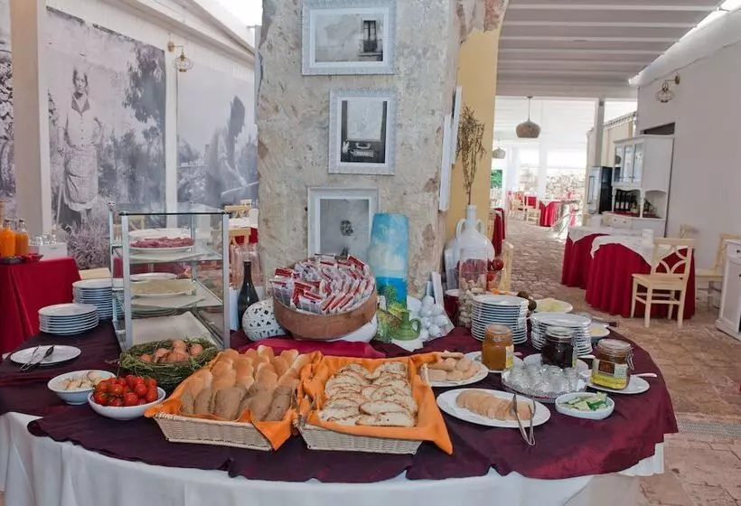 簡易ホテル Masseria Baroni Di Montesardo
