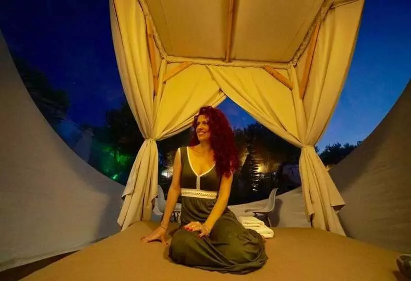 ホテル Bubble Tents Halkidiki