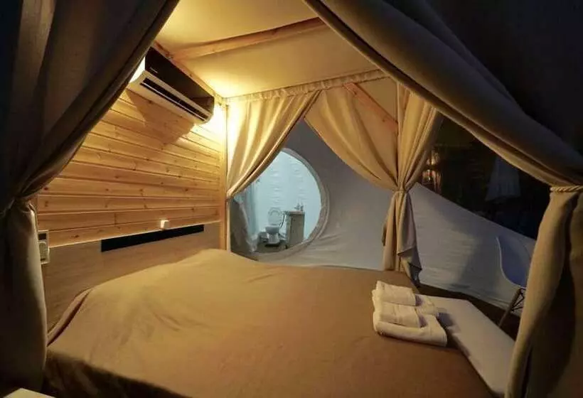 ホテル Bubble Tents Halkidiki