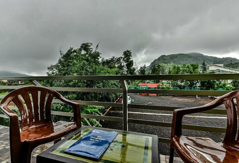 Hotel Royal Hills Resort