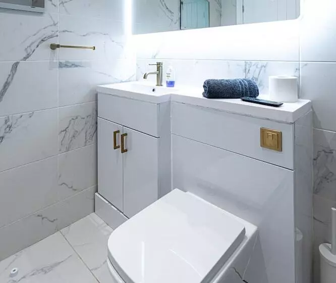 Hotelli Manhattan Luxury Suites