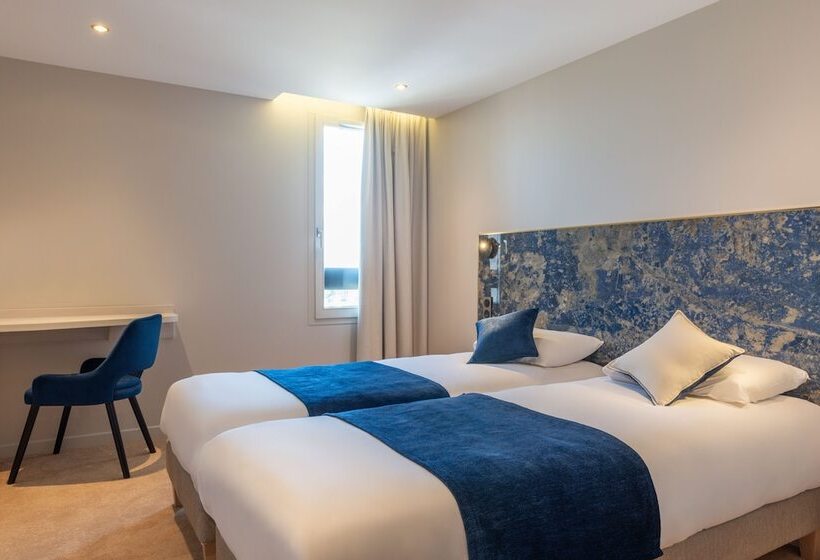 Отель The Originals Boutique, Hôtel Porte De Dieppe