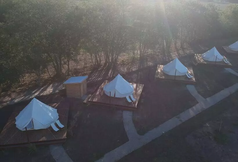 Hotelli Terranova Glamping