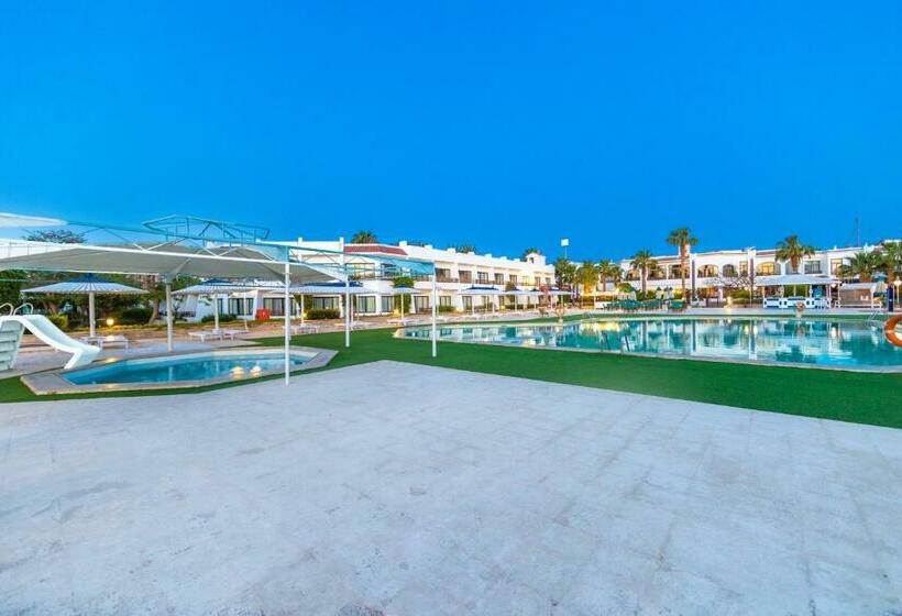The Grand Hotel, Hurghada