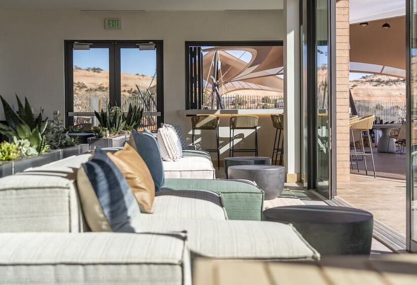 Отель Ulum Moab