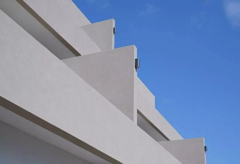 Kaiser Luxury Suites