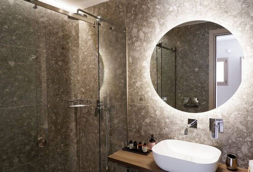 Kaiser Luxury Suites