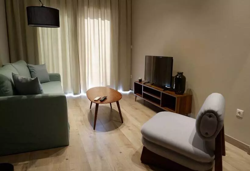 Kaiser Luxury Suites