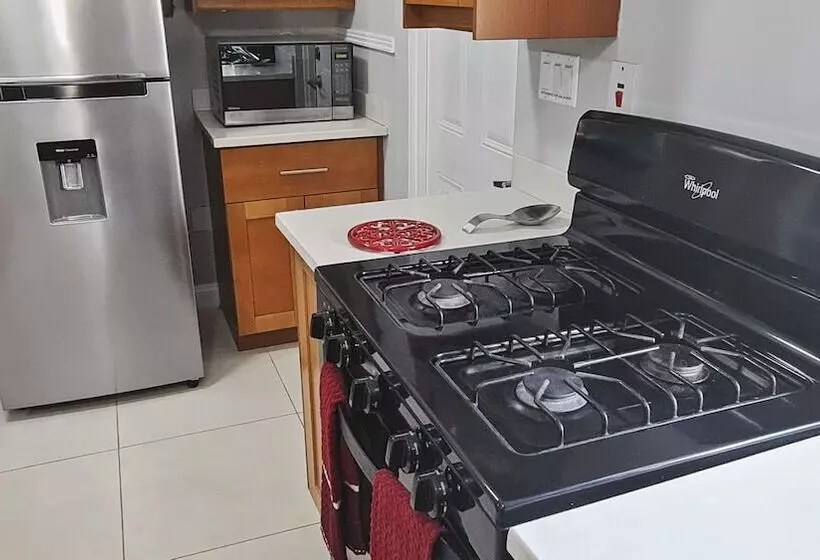 پانسیون Casa Maurice Ocho Rios Villa