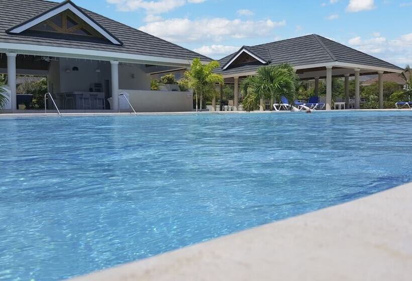 پانسیون Casa Maurice Ocho Rios Villa