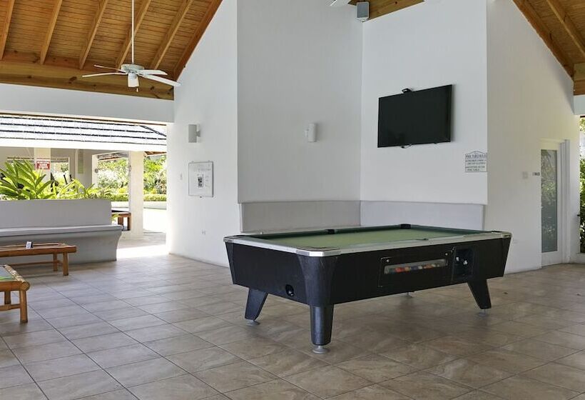 پانسیون Casa Maurice Ocho Rios Villa