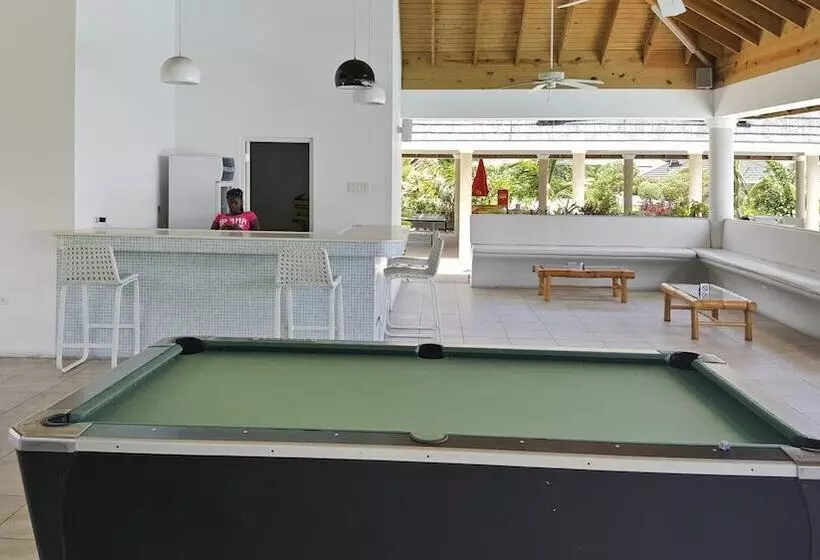 پانسیون Casa Maurice Ocho Rios Villa