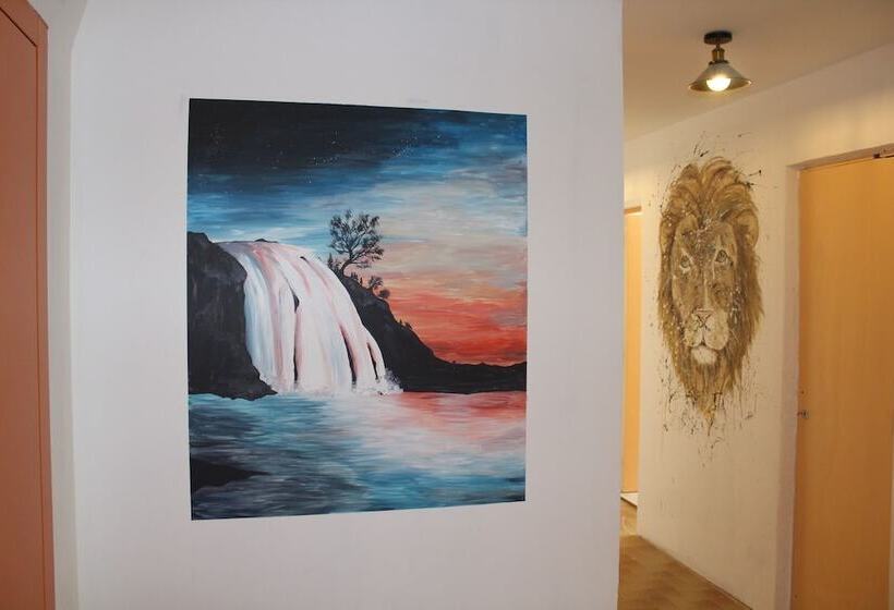 بنسيون Mmm Soirée étape