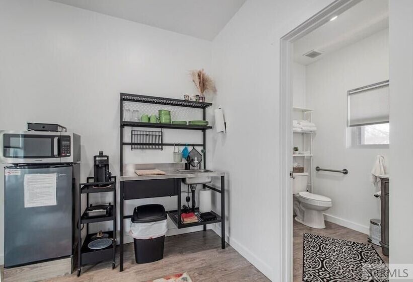 Пансион Winzig Lodge