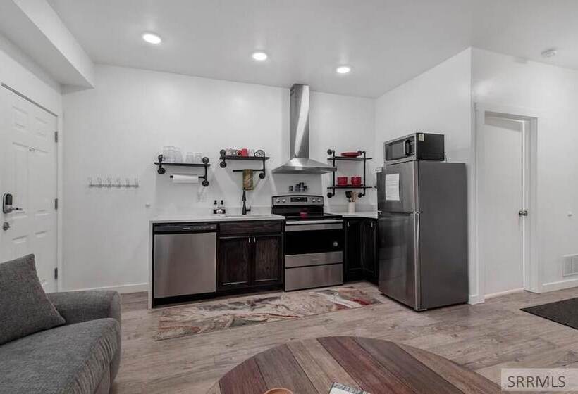 Пансион Winzig Lodge