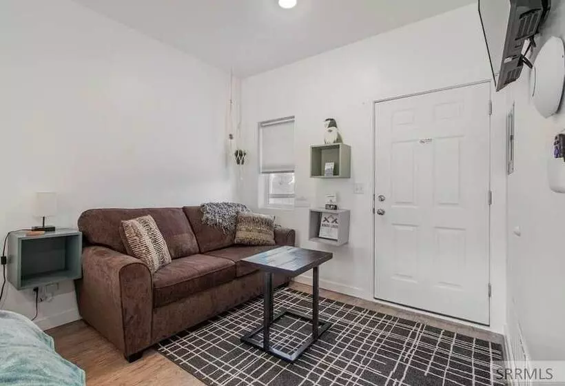 ペンション Winzig Lodge