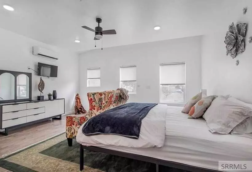 ペンション Winzig Lodge