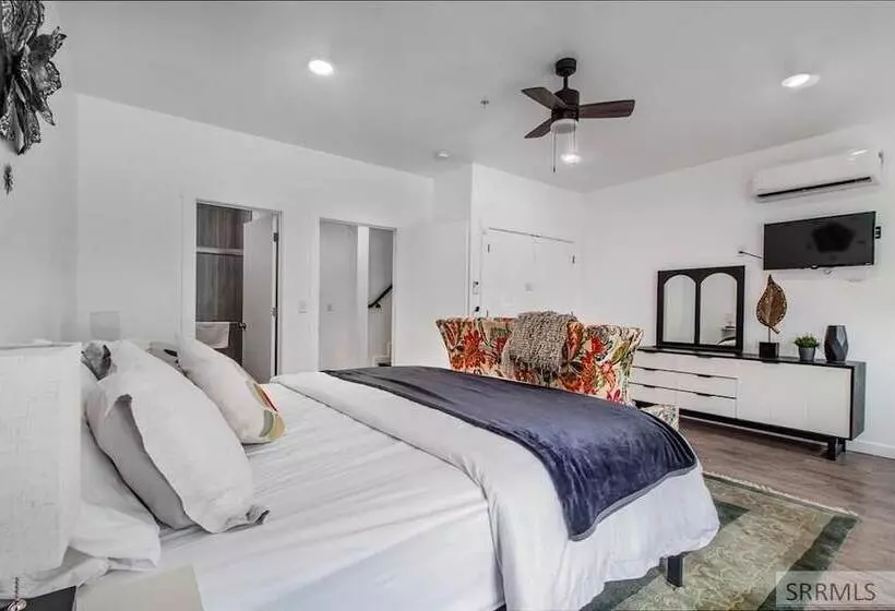 ペンション Winzig Lodge