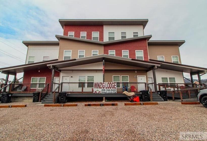 Пансион Winzig Lodge