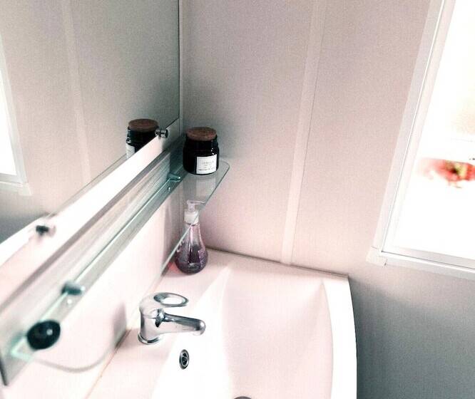 اقامتگاه Beautiful 2 Bed House In Lagoa Torrinha, Algarve