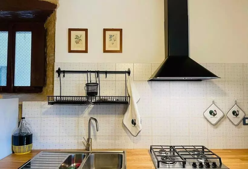 レジデンス Casa Lola A Lovely 3 Bed House In Bolognola