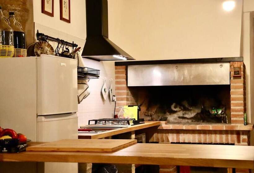 דירת נופש Casa Lola A Lovely 3 Bed House In Bolognola