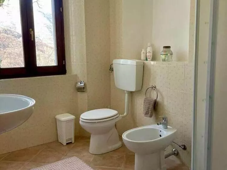 レジデンス Casa Lola A Lovely 3 Bed House In Bolognola