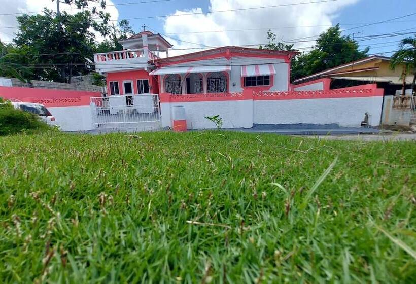 اقامتگاه Lovely 2 Bedroom House In St Thomas Jamaica