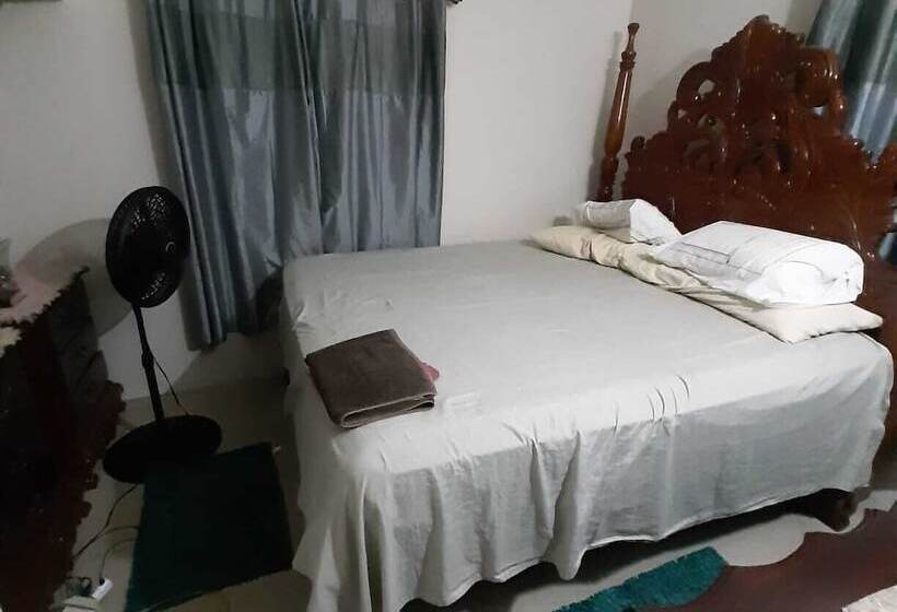 اقامتگاه Residential Home   Experience Jamaica