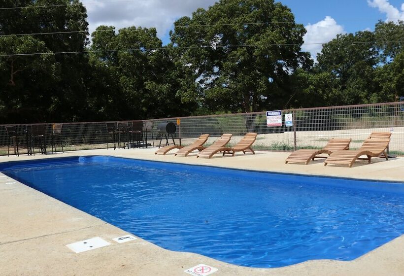 Son S Rio Cibolo Glamping Cabin L