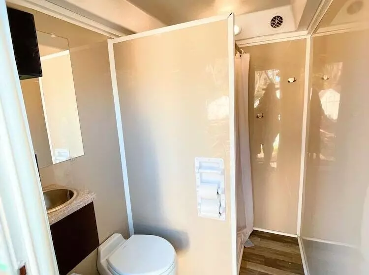 Son S River Ranch Glamping Cabin 5