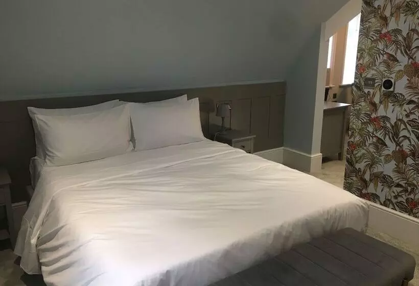 ベッドアンドブレックファースト The Bulls Head Inn