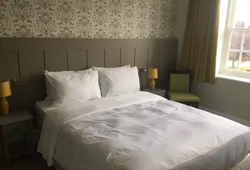 ベッドアンドブレックファースト The Bulls Head Inn