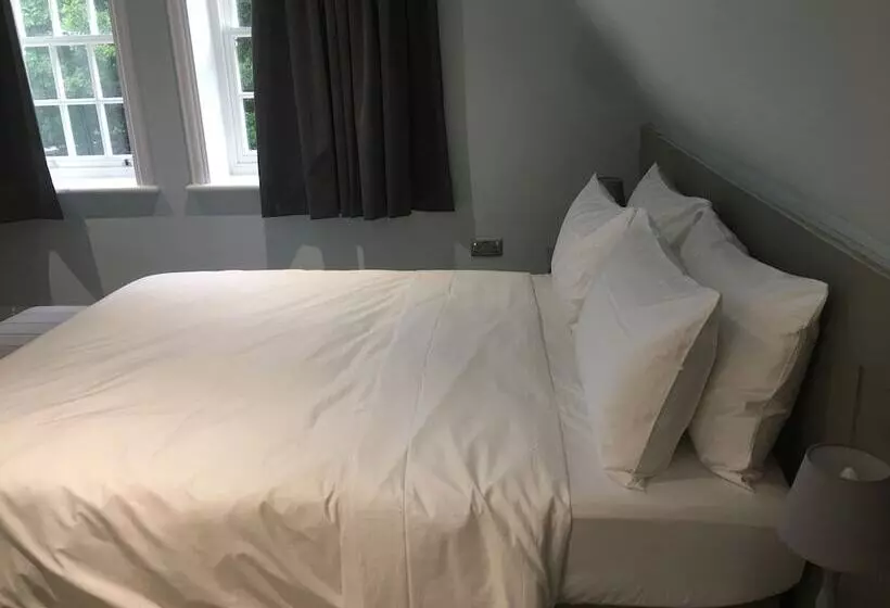 ベッドアンドブレックファースト The Bulls Head Inn