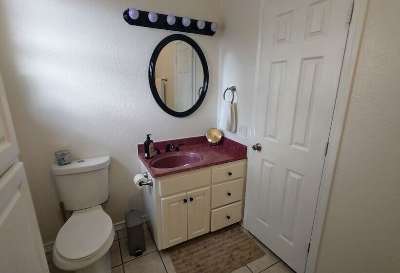 צימר The Yellow Rose Of Texas