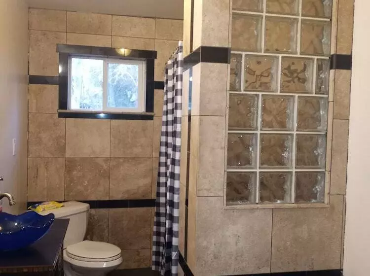 Bigfoot Rv & Cabins Park