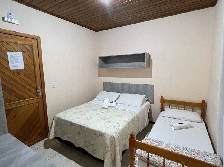 客栈 Pousada Rosália